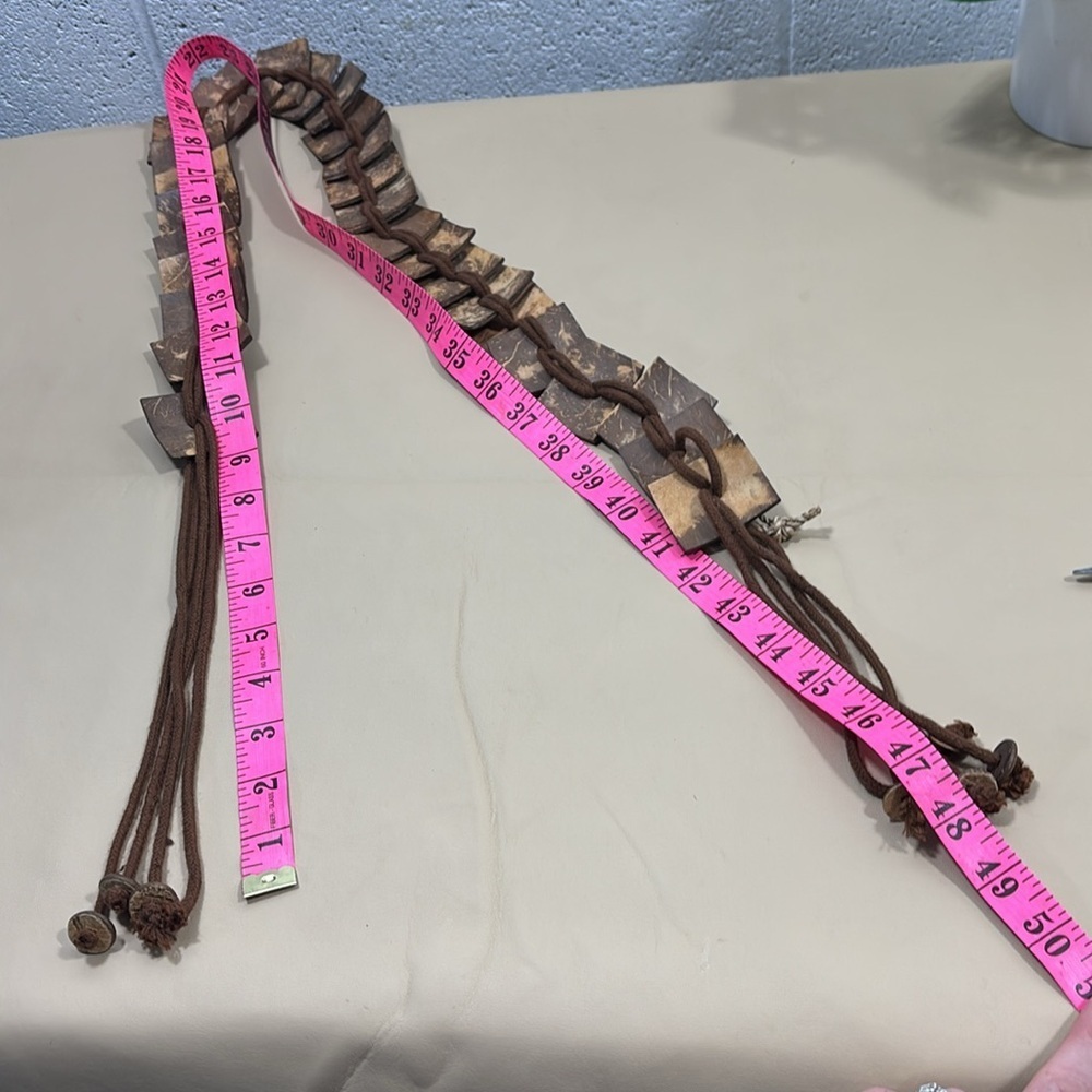 Brown Coconut Shell belt - Picture 5 of 5
